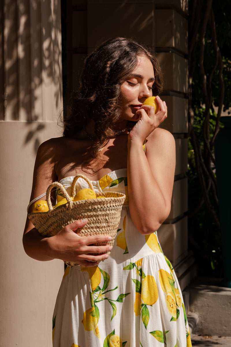 Yuri Sleeveless Lemon Print Midi Dress Yellow
